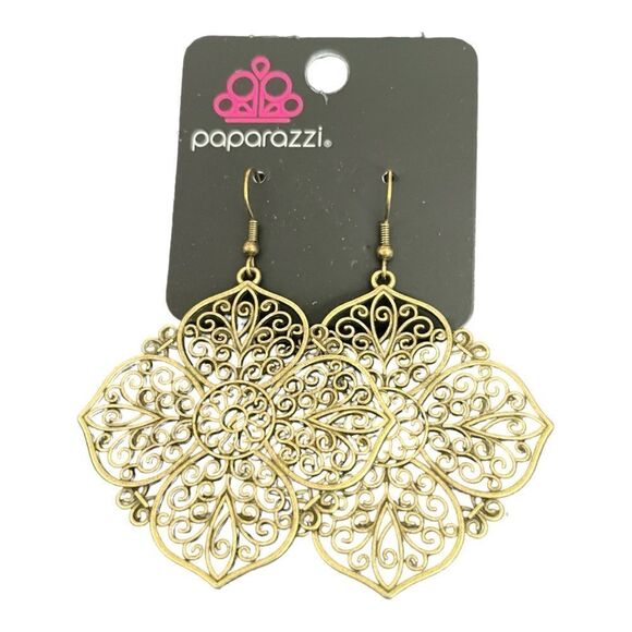 3 for $15 Mix and Match Earrings and Bracelets Bundle - Picture 1 of 3